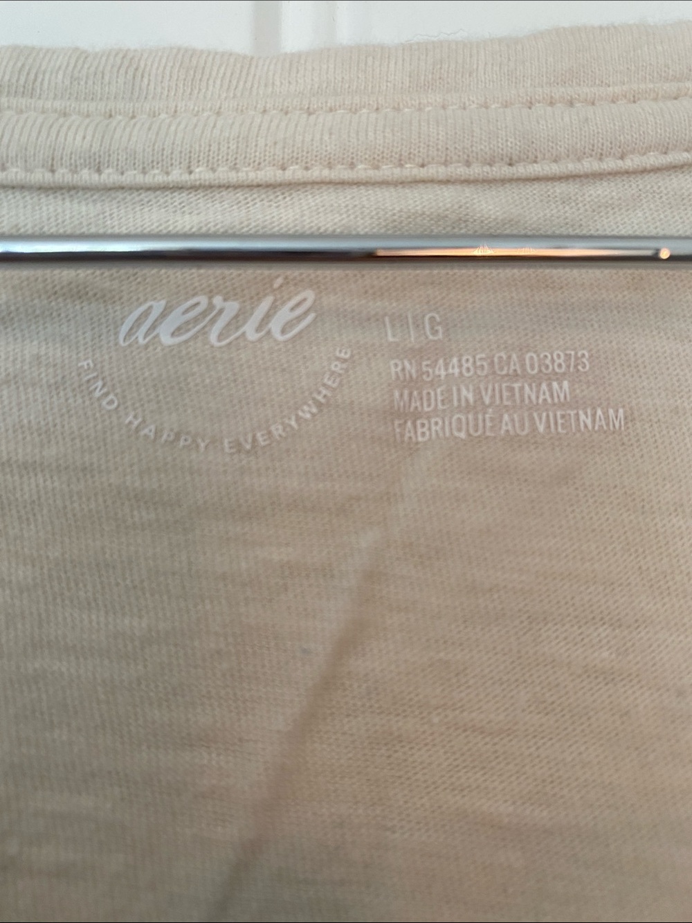 aerie Lightweight V-Neck Short Sleeve Tee - Cream size Large - Picture 2 of 7